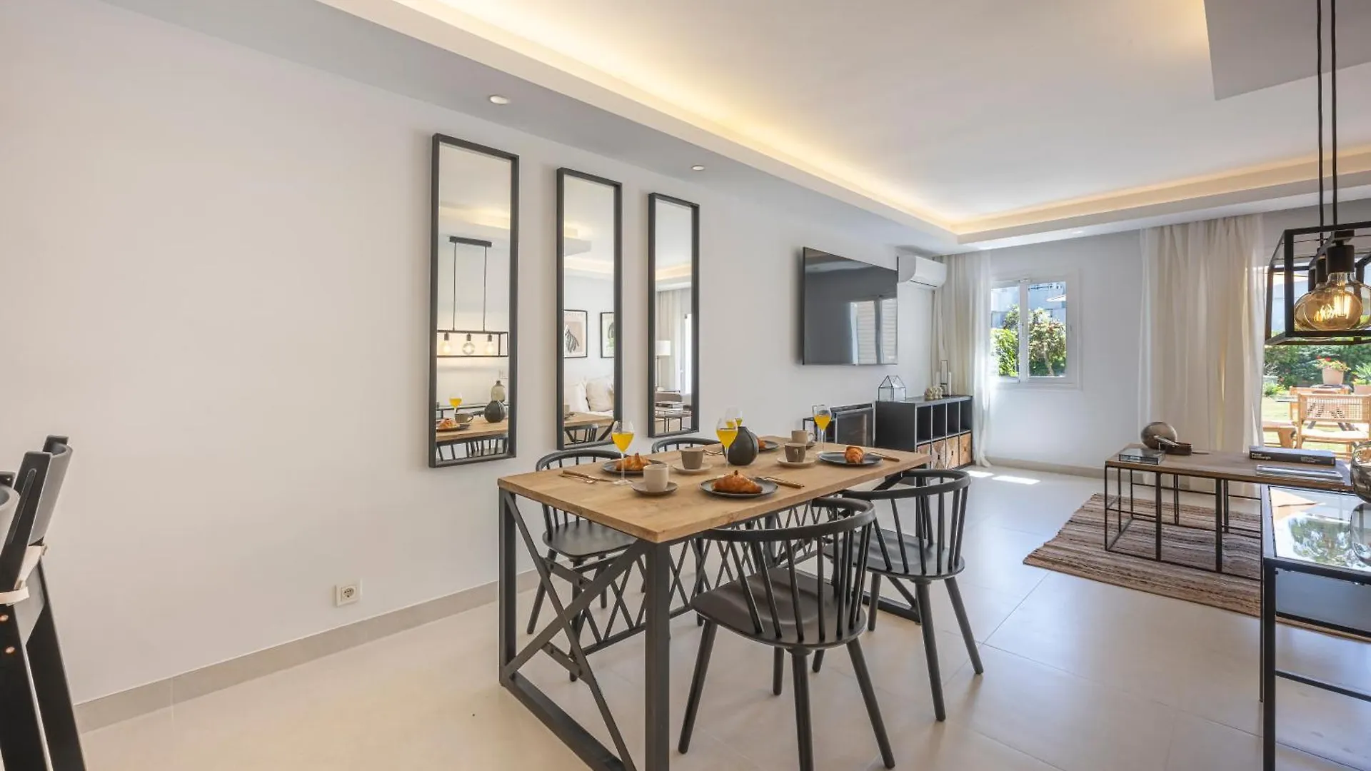 Charming Townhouse With Pool In Nueva Andalucia Villa Marbella 0*,