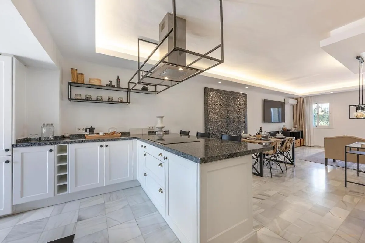 Charming Townhouse With Pool In Nueva Andalucia Villa Marbella 0*,  Spain