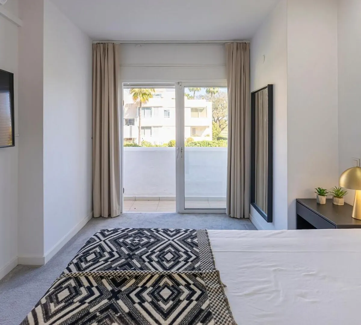 Charming Townhouse With Pool In Nueva Andalucia Villa Marbella Holiday home