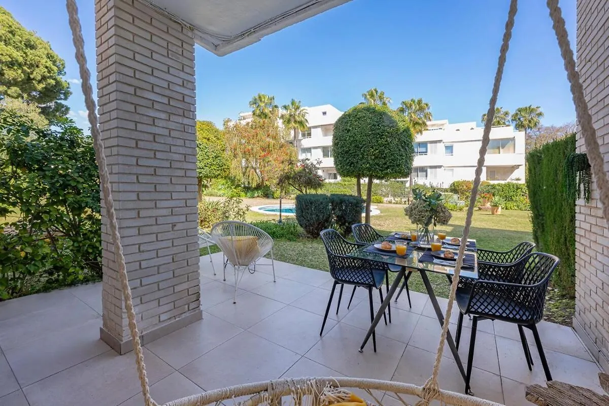 Charming Townhouse With Pool In Nueva Andalucia Villa Marbella
