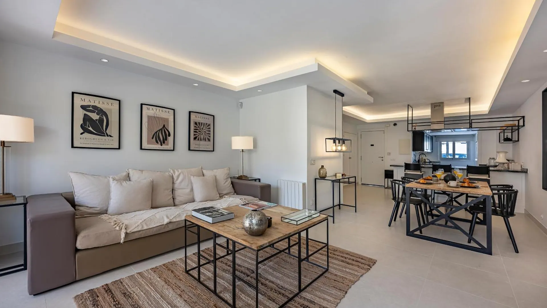 הוילה מארבלה Charming Townhouse With Pool In Nueva Andalucia 0*,  ספרד